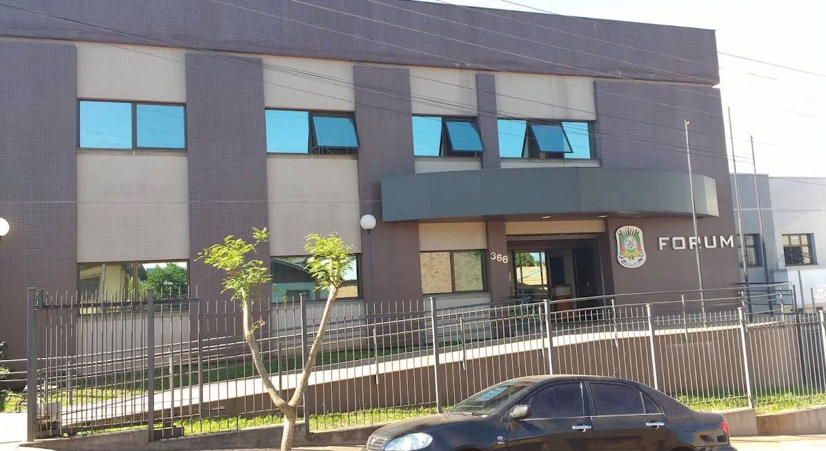 Capa Homem é condenado a 46 anos de prisão por feminicídio em Cerro Grande