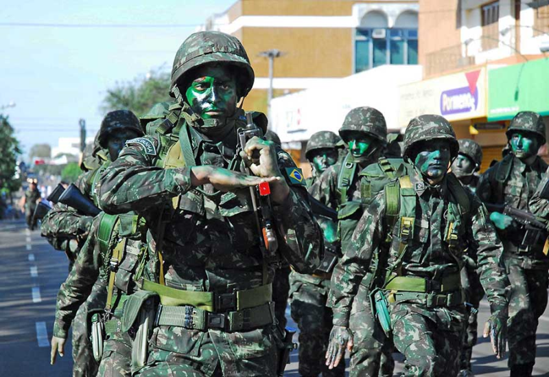 Capa Liberato Salzano define data para primeira seleção do Exército Brasileiro de alistados em 2026