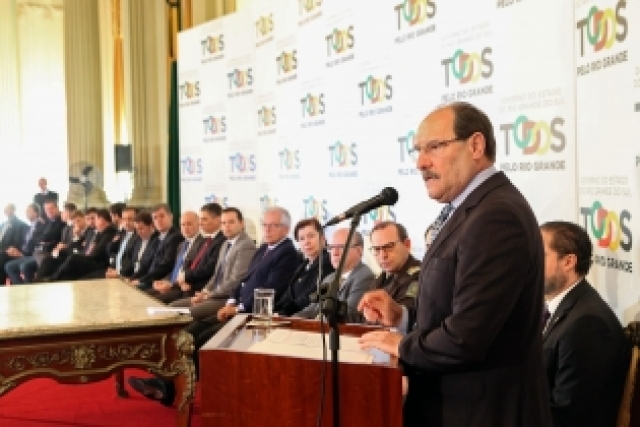 Capa Governo abre mais 6,1 mil vagas para reforçar a segurança no RS