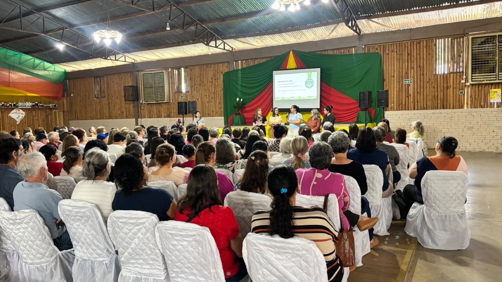 Capa Encontro Bem Viver +60 reúne idosos em tarde de integração em Liberato Salzano