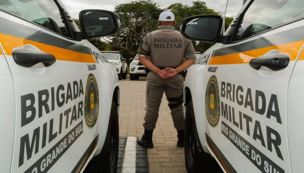 Capa Relojoaria é assaltada no centro de Jaboticaba e criminosos agridem proprietário durante a ação